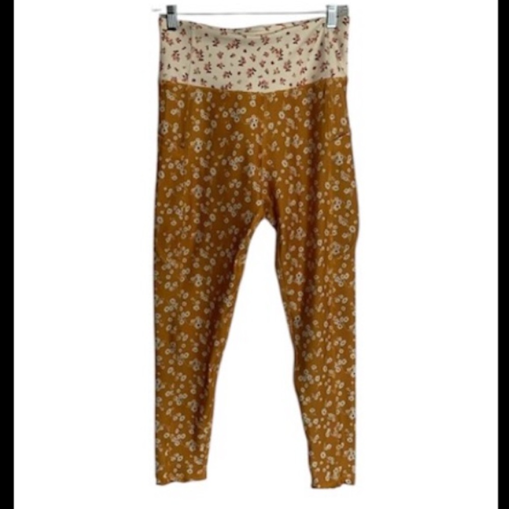 Women’s size large ebb & flow orange floral print leggings